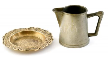 Alpakka jelzett tejszínes kiöntő + indiai réz tálka, kopott, m:7cm, d:11cm