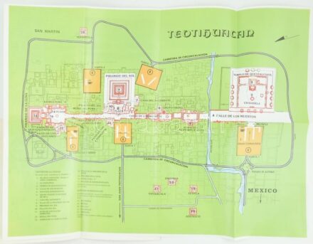 cca 1996 Mexikó Teotihuacan, kihajtható térkép és prospektus spanyol nyelken, 41x55 cm. Kiadói papírkötés