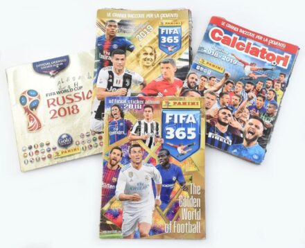 4 db futball témájú matricaalbum