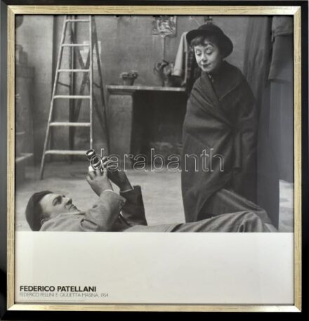 Dekoratív üvegezett keret, Fellini poszterrel, kopott, 68x68cm