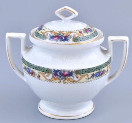 Altrohlau csehszlovák porcelán cukortartó. Matricás, jelzett, kis kopásnyomokkal, m:14cm