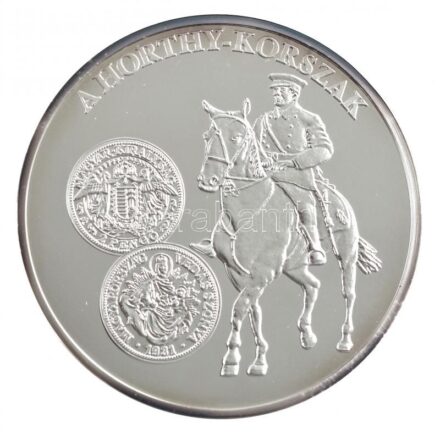 DN 'A magyar pénz krónikája - A Horthy korszak' Ag emlékérem, tanúsítvánnyal, dísztokban (20g/0.999/38,61mm) T:PP kis patina
