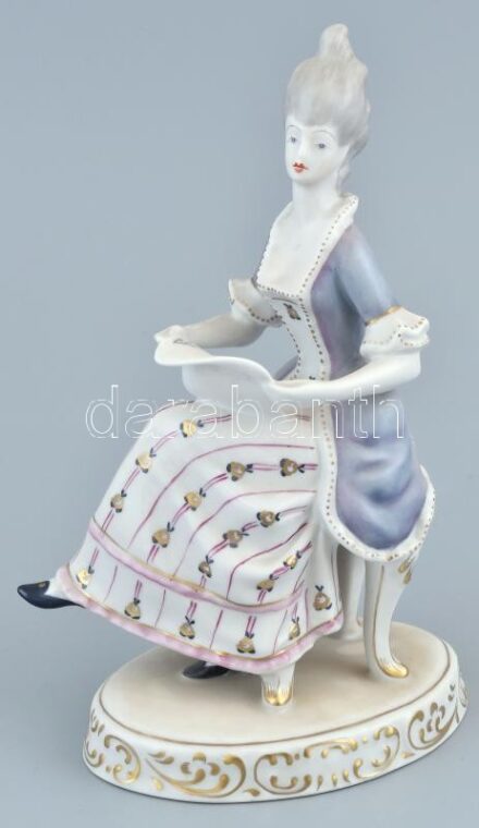 Hollóházi rokokó hölgy porcelán figura, kézzel festett, jelzett, kopásnyomokkal, m: 25 cm