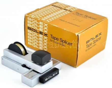 Bolex Tape Splicer Super 8 mm-es filmvágó.