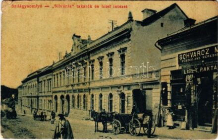 Szilágysomlyó, Simleu Silvaniei; Silvánia takarék és hitel intézet, Schvarcz M. üzlete. Ifj. Weisz Ignác Nemzeti Bazár kiadása 2303. (W.L. ?) / savings bank and credit union, shop (EK)
