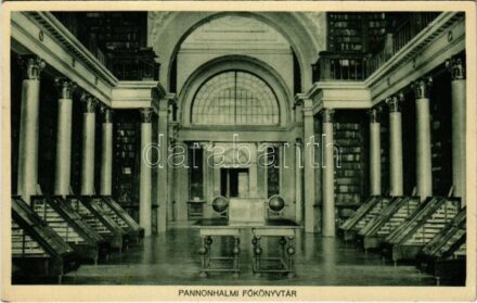 Pannonhalma, Főkönyvtár, belső