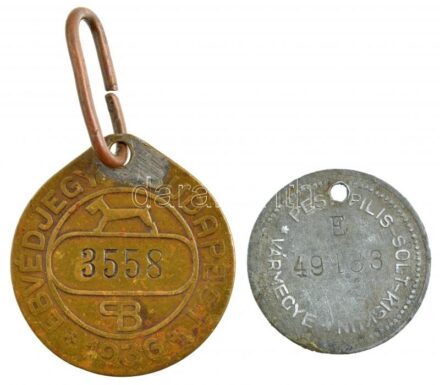 1936. 'Ebvédjegy - Budapest' fém kutyabárca + '1941. 'Pest-Pilis-Solt-Kiskun vármegye' fém kutyabárca T:3