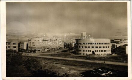 1942 Újvidék, Novi Sad; Közigazgatási palota. Urbán Ignác és fia kiadása / administrative palace