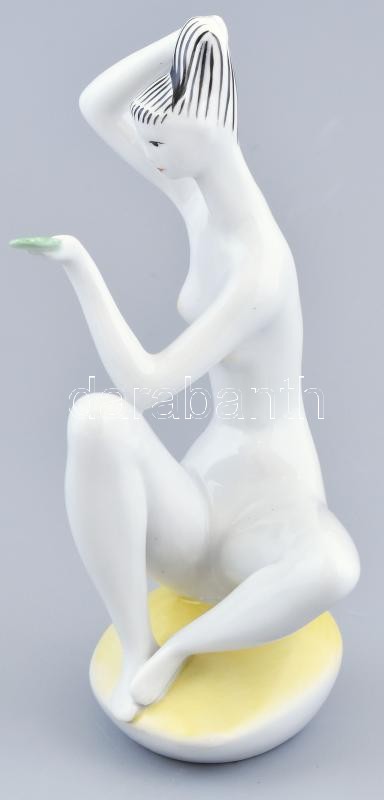 Zsolnay porcelán haját fonó nő, kézzel festett, jelzett, hibátlan, m: 23 cm