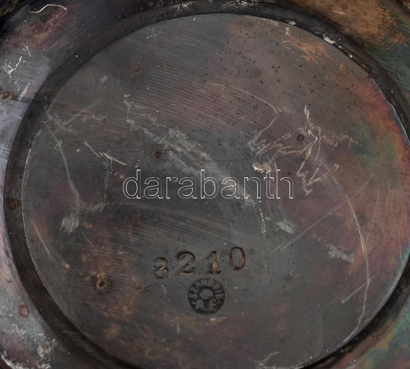 cca 1900-1910 össz. 2 db alpakka üvegbetét nélküli pohártartó kehely: Zombor, Vadászkürt kávéház, Szandrik, jelzett. m: 13 cm és Szeged, Központi Szálloda, Hacker, jelzett, m: 15 cm, mindkettő kopásnyomokkal - Image 2