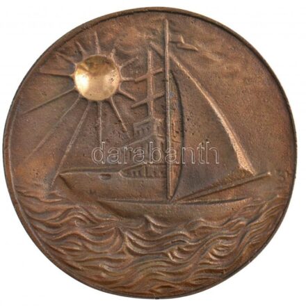 1993. 'Hajózási Szakközépiskola 25' kétoldalas bronz emlékérem, eredeti sérült tokban (~78-79mm) T:1-