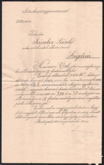 1911 Lukács László (1850-1932) pénzügyminiszter autográf aláírása egy fizetési osztályba sorolási papíron, Jámbor László szigetvári m. kir. adóhivatali ellenőr részére, papírfelzettel, hajtott.