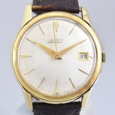 Lange 18K arany, automata, férfi karóra, Felsa szerkezettel. Jelzett szerkezet, fémjelzett, masszív arany tok. számlap kissé kopott, bőr szíjjal. működő, jó állapotban d: 34 mm