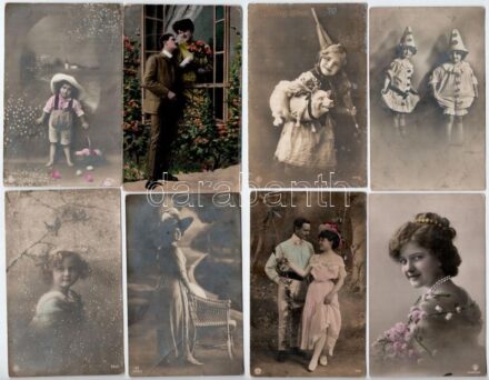 60 db RÉGI motívum képeslap vegyes minőségben: zsánerlapok hölgyekkel, párokkal és gyerekekkel / 60 pre-1945 motive postcards in mixed quality: ladies, couples, children