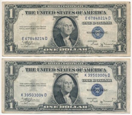Amerikai Egyesült Államok 1945-1946. (1935B) 1$ (2x) 'Silver certificate', kék pecsét, 'William Alexander Julian - Frederick Moore Vinson' T:III USA 1945-1946. (1935B) 1 Dollar (2x) 'Silver certificate', blue seal, 'William Alexander Julian -