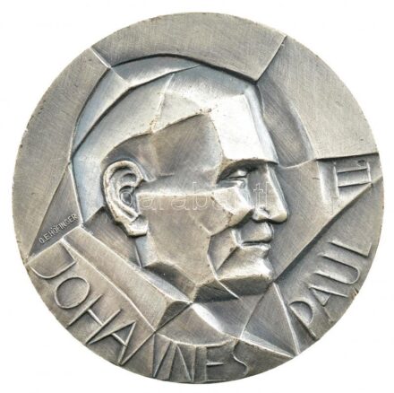 NSZK 1988. 'II. János Pál / Mauthausen 1988. június 24.' ezüstözött Br emlékérem. Szign.: O. E. Höfinger (50mm) T:2 GFR 1988. 'John Paul II / Mauthausen 24 Juni 1988' silver plated Br medallion. Sign: O. E. Höfinger (50mm) C:XF