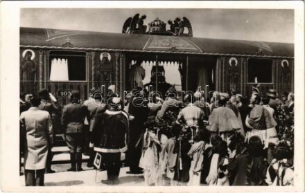 1938 Az Országjáró Szent Jobb Aranyvonata. Szent István Jubileumi Év (1038-1938), tisztelgő előkelőségek