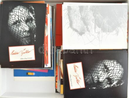 Kb. 345 db MODERN használatlan reklám motívum képeslap dobozban / Cca. 345 modern unused advertising motive postcards in a box