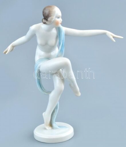 Herendi táncosnő. Kézzel festett porcelán, tervező: Lux Elek. Jelzett, apró sérüléssel az ujján, vissza ragasztva, m: 21 cm.