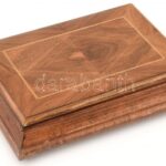 Fa doboz, jó állapotban, 23×15×6 cm