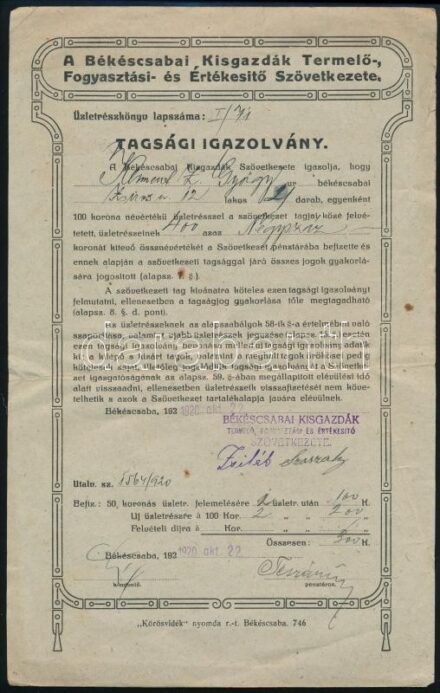 1920 Békéscsabai Kisgazdák Termelő-, Fogyasztási- és Értékesítő Szövetkezete, tagsági igazolvány, hajtásnyommal, törésnyomokkal, kissé foltos, 29x18 cm