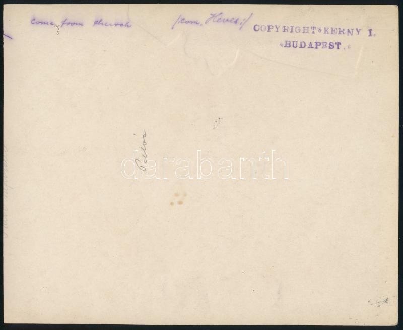 cca 1929 Palócok mise után, Kerny István (1879-1963) budapesti fotóművész hagyatékából pecséttel jelzett és feliratozott vintage fotóművészeti alkotás, 20,5x16,6 cm - Image 2