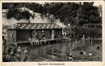 1937 Gyömrő, Tóstrandfürdő, fürdőzők. Fábián Gyula kiadása (vágott / cut)