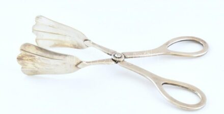 Ezüstözött alpakka sütemény csipesz, kopott, jelzés nélkül, h:18cm