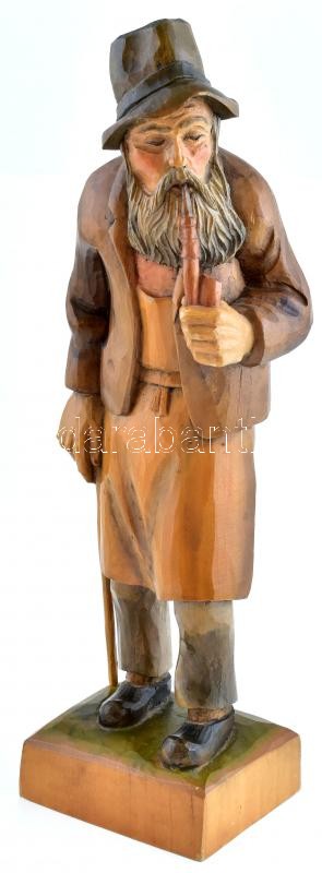 Pipázó férfi. Faragott fa szobor. Festett, jelzés nélkül. 34 cm