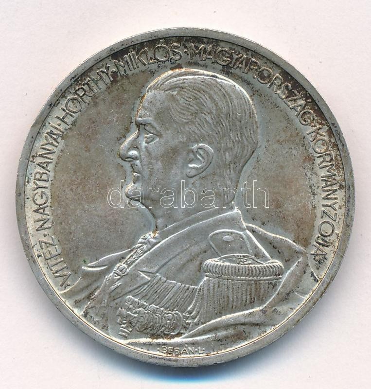 1939. 5P Ag 'Horthy balra' T:1- patina, kis ph Adamo P8.1