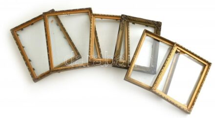 6db régi képkeret, üvegezett, kopott, cca. 18,5x13,5cm, 24x18cm, 36x28cm