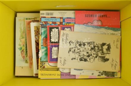 Egy nagy doboz MODERN üdvözlő motívum képeslap / A big box of modern greeting motive postcards