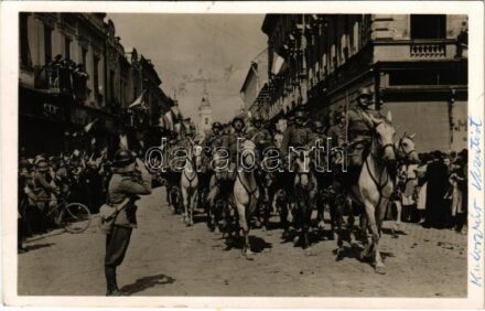 1940 Szatmárnémeti, Satu Mare; bevonulás / entry of the Hungarian troops + '1940 Szatmárnémeti visszatért' So. Stpl. (ragasztónyom / glue marks)