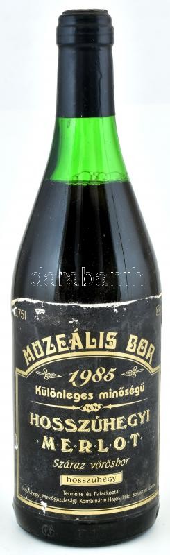 1985 Hosszúhegyi Merlot 1985, muzeális bor, hajós-bajai borvidék, szakszerűen tárolt bontatlan palack vörösbor, 0,75l.