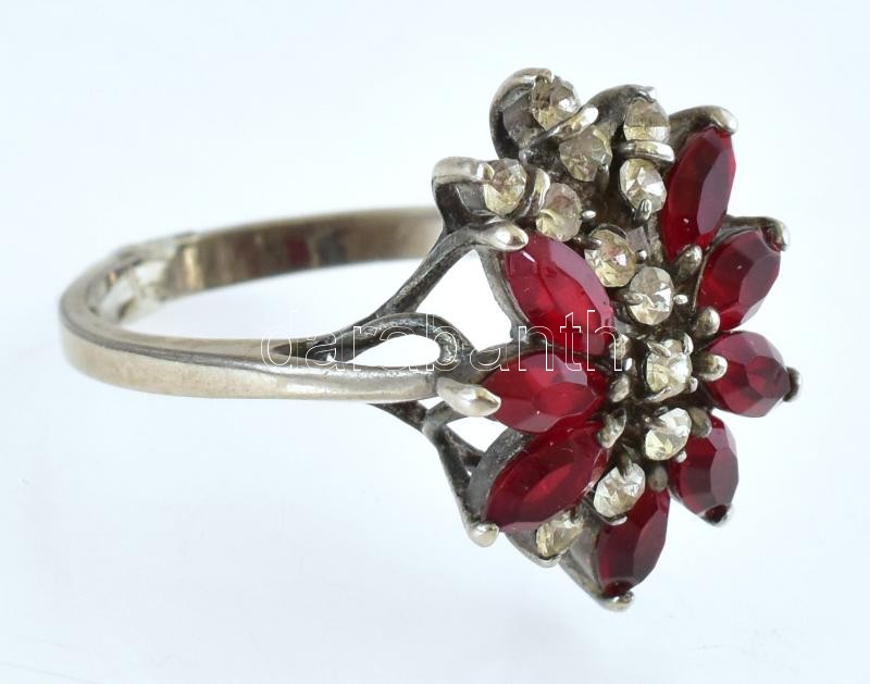 Ezüst (Ag) gyűrű , kövekkel ékítve, jelzett, bruttó:3g, m:59. - Image 2