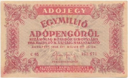 1946. 1.000.000AP hatjegyű sorszám, vízjel, hátoldalán fordított címerrel T:III kis folt, ceruzás firka Adamo P53ah