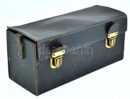 Régi bőr műszerész táska, korának megfelelő kis sérülésekkel, kopásnyomokkal, 26x10x12 cm