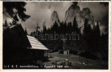 Egyes-kő, Egyeskő, Piatra Singuratica; E.K.E. menedékház / rest house (EK)