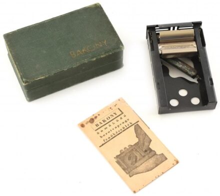 Bakony pengeélező eredeti dobozában, leírással