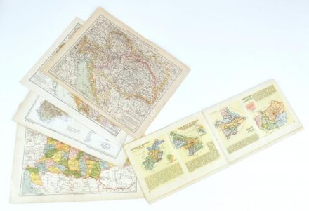 cca 1900 Térképgyűjtemény: Osztrák-magyar monarchia, Vas vármegye, Magyarország közigazgatása, + 48 db vármegye térkép 24 oldalas füzetben.