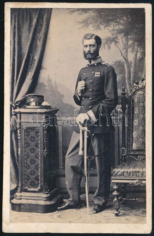 1867 Mihailo Obrenovic (1823-1868) szerb fejedelem nemsokkal meggyilkolása előtt, keményhátú fotó Stojanovits műterméből, szép állapotban, 10×6 cm / Mihailo Obrenović III of Serbia