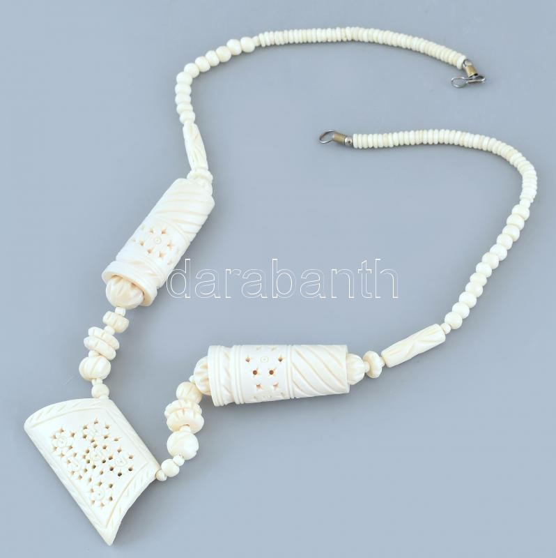 Csont nyaklánc, kopott, h:66cm