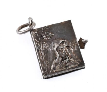 Ezüst (Ag) könyv formájó medál, relief Szűz Mária képmásával, jelzett, 2cm, nettó:6g
