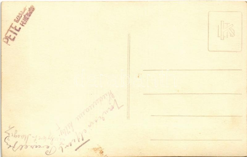 Pete fehérnemű gyár dolgozói. photo - Image 2