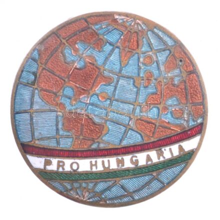 ~1940. 'Pro Hungaria' zománcozott Br jelvény (26mm) T: