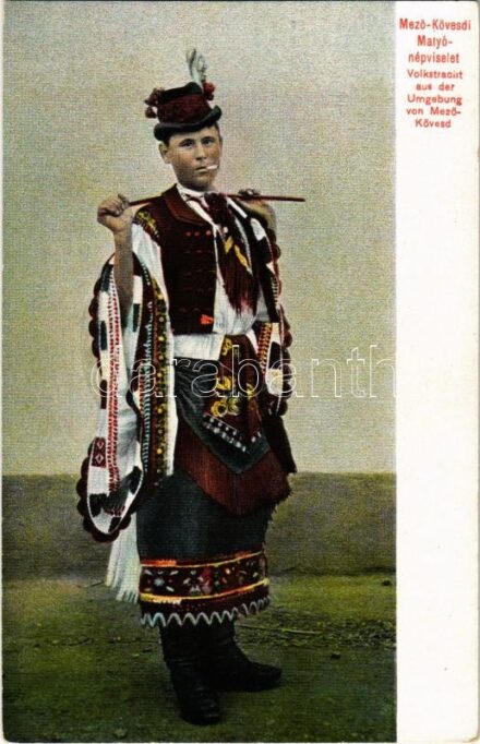 Mezőkövesd, Matyó népviselet, magyar folklór. Wertheim Zsigmond kiadása