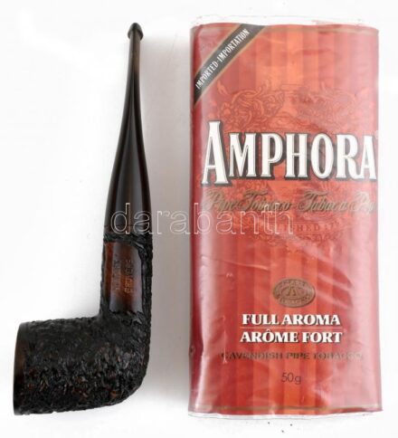 Hungary Bruyére jelzésű fa pipa, h: 15 cm + Amphora Full Aroma 50 g bontatlan pipadohány