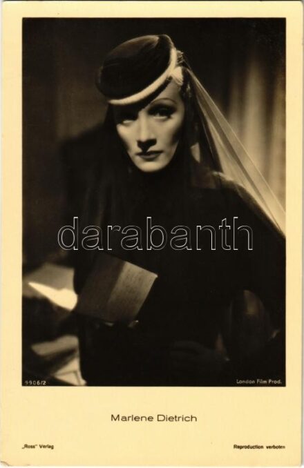Marlene Dietrich. 'Ross' Verlag 9906/2. London Film Prod.