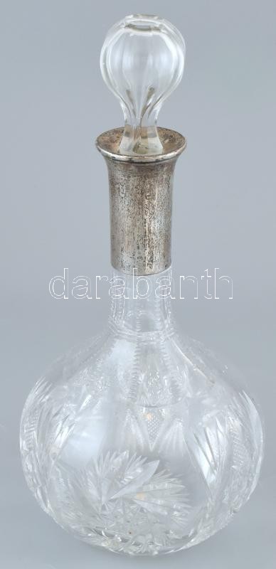 Ezüst (Ag) szerelékű, ólomkristály likőrös palack, jelzett, kopott, m:31cm