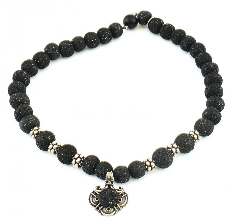 Lávakő nyaklánc, fém, mágneses csattal, h:45cm